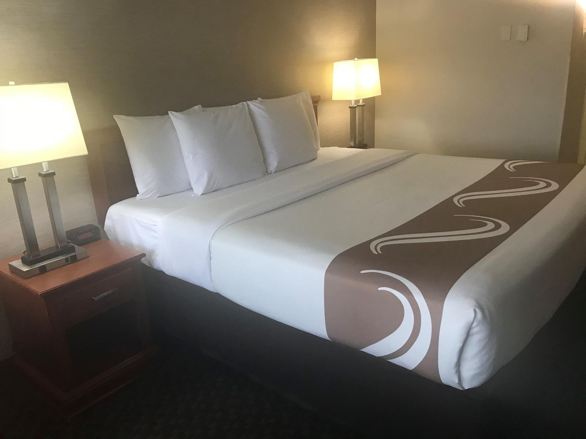 Quality Inn & Suites Vestal Binghamton Near University Екстер'єр фото