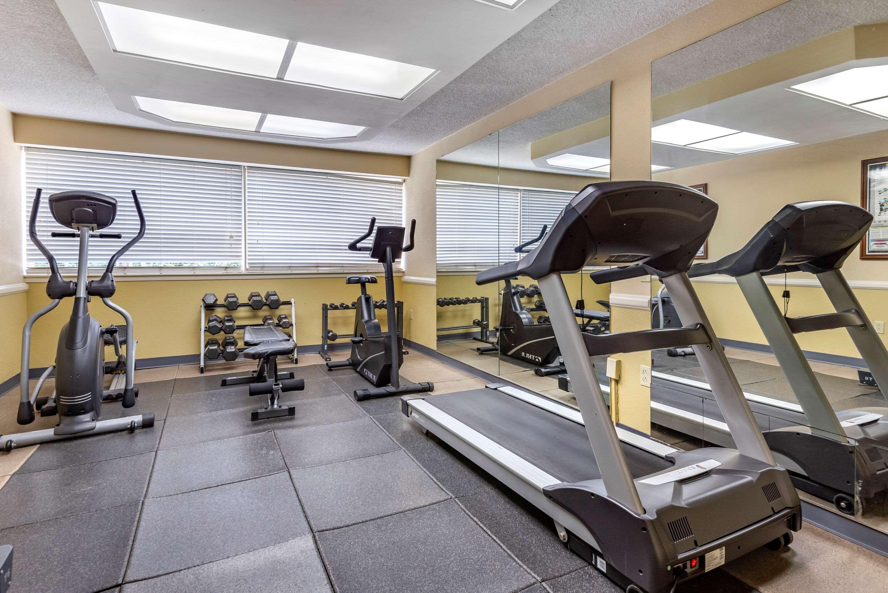 Quality Inn & Suites Vestal Binghamton Near University Екстер'єр фото